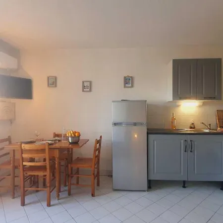 Sérénité à Deux Pas Des Plages Parking Privé Clim Wifi - Rossiconciergerie - Linge Inclus *